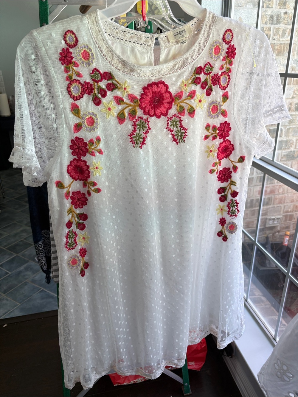 Umgee White Swiss Dot Tunic with Pink Floral Embroidery